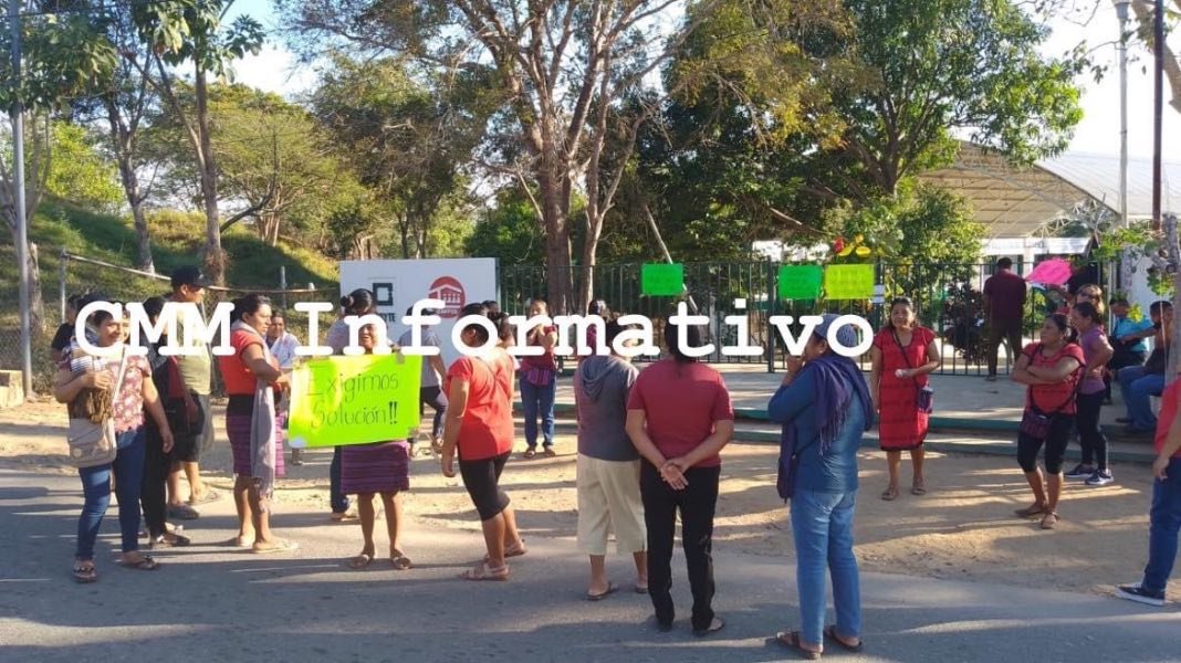 Se alista bloqueo en el Retén de Pinotepa CMM INFORMATIVO