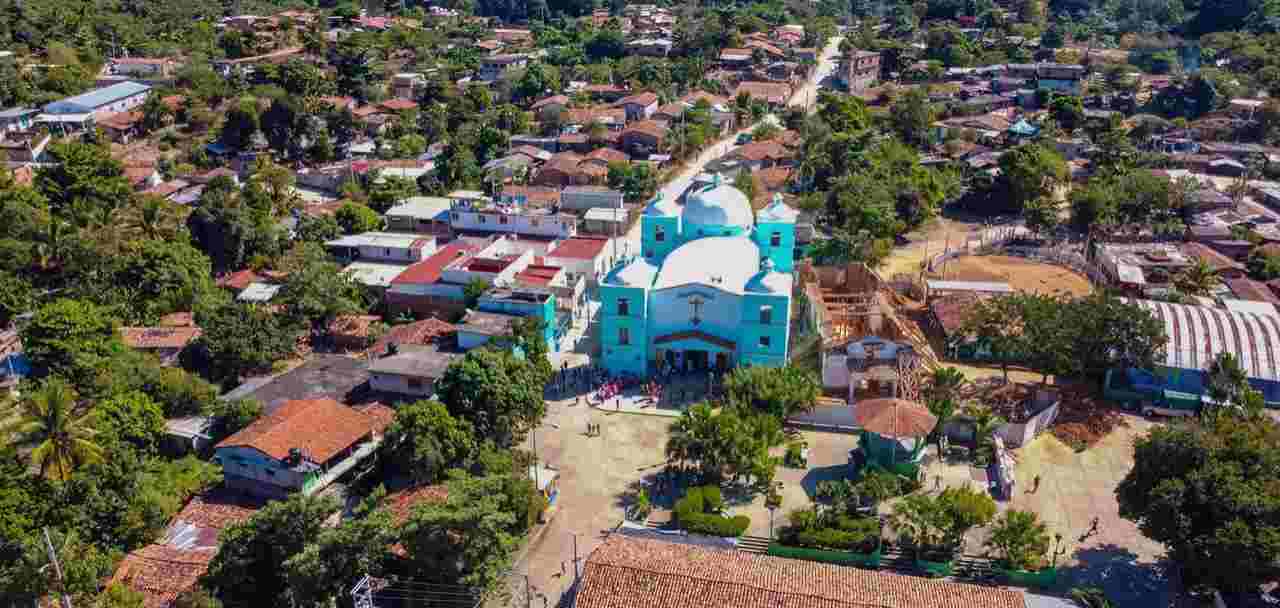 Asesinan a un hombre en Mechoacán